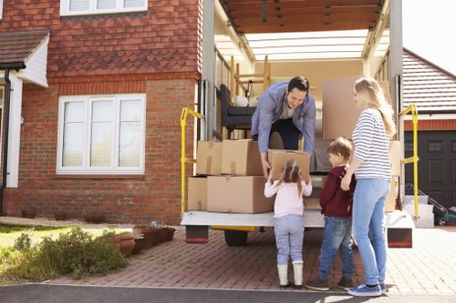 Richmond short-term storage for household items during a move